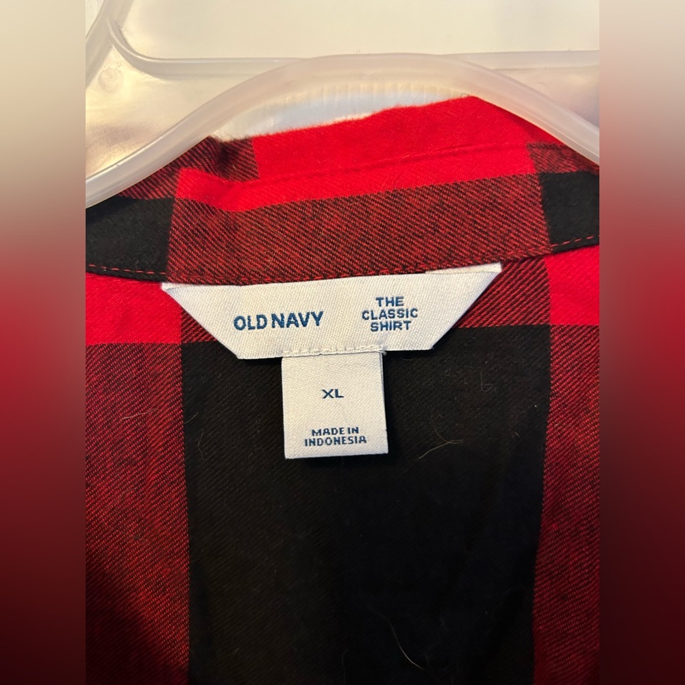 Old Navy light weight plaid flannel shirt